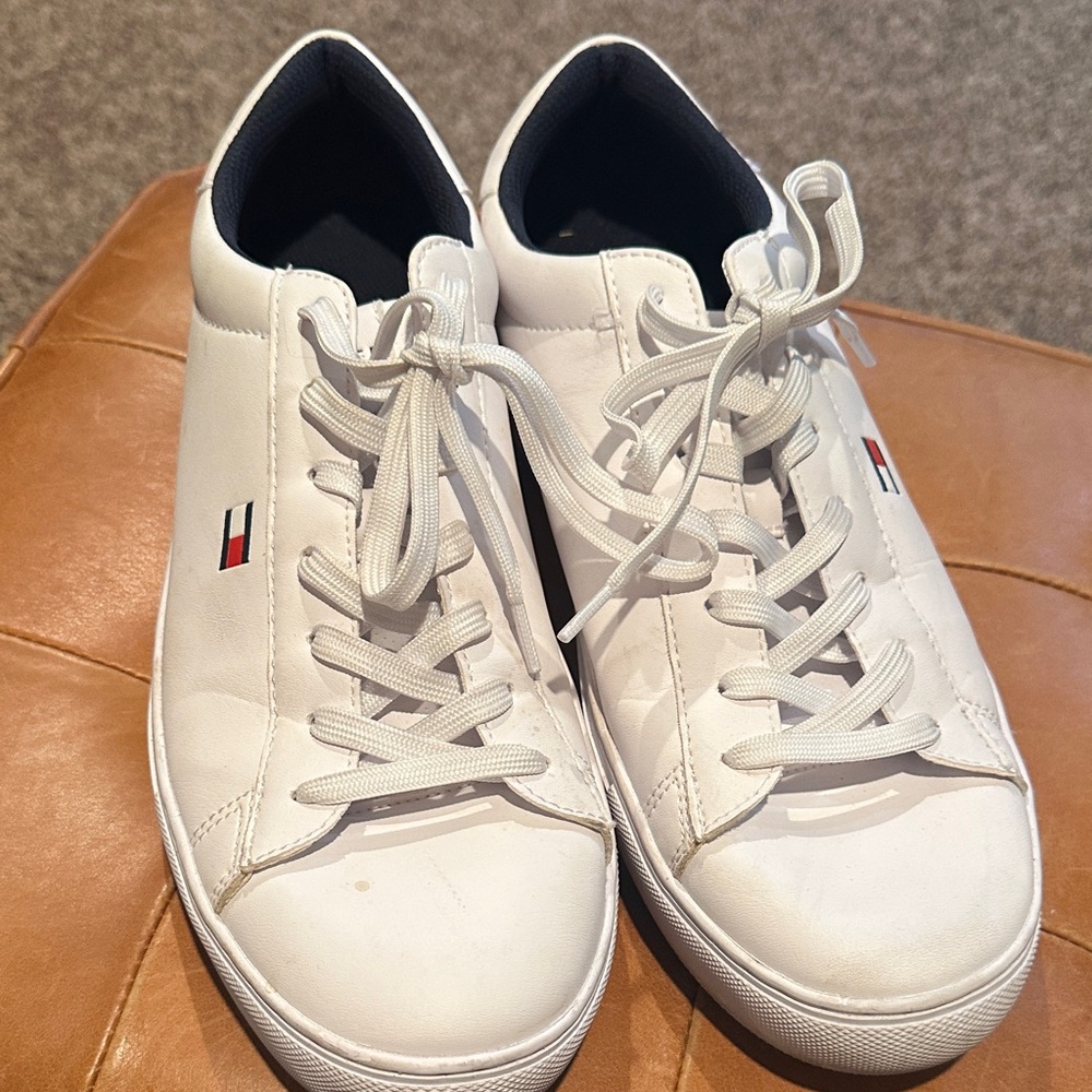 Tommy Hilfiger Men's Classic White Sneakers - Picture 2 of 13